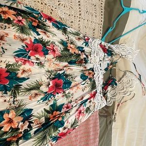 Open backed dress-ties around neck